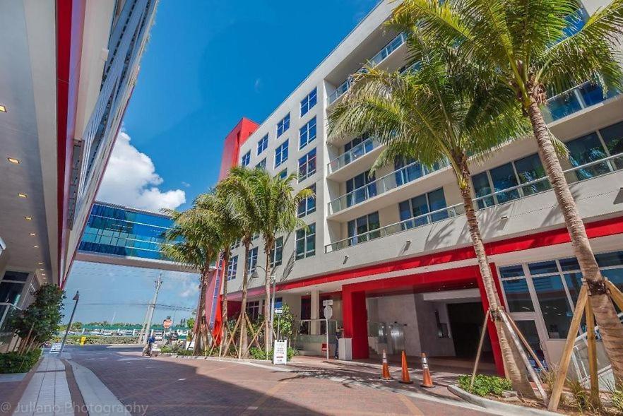 The Pearl Beachside Apartments On Hollywood Beach Bagian luar foto